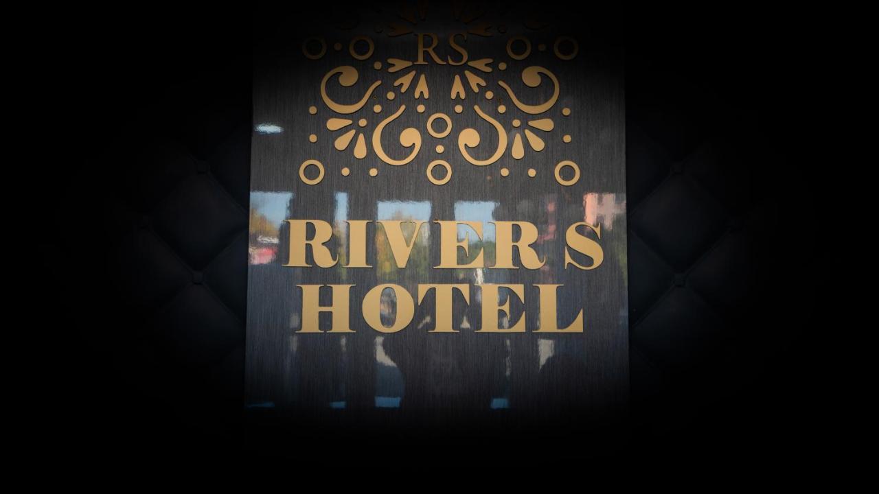 River S Hotel Sugdidi Exterior foto